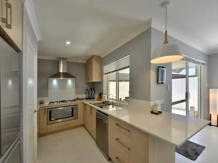 28 Shannon Road, Mandurah WA 6210