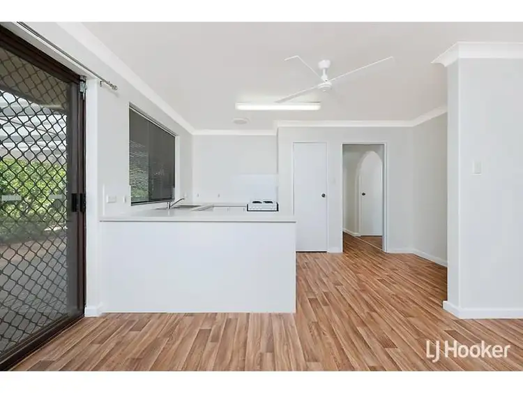 Seventh view of Homely semi-detached listing, 1 Collett Way, Leeming WA 6149