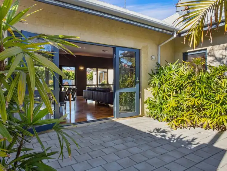 Sixth view of Homely house listing, 14 Ardross Crescent, Menora WA 6050