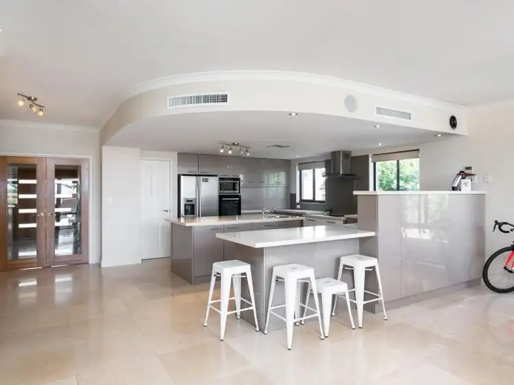 Sixth view of Homely house listing, 4 Arden Court, Hillarys WA 6025