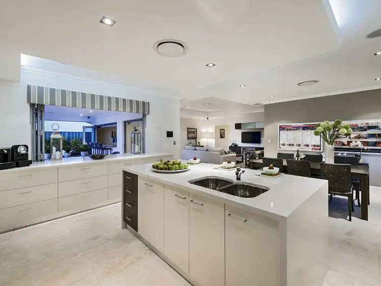 Fifth view of Homely house listing, 12 Torridge Approach, Piara Waters WA 6112