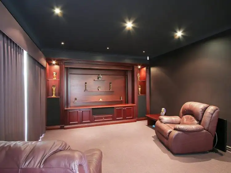 Sixth view of Homely house listing, 10 Prior Close, Canning Vale WA 6155