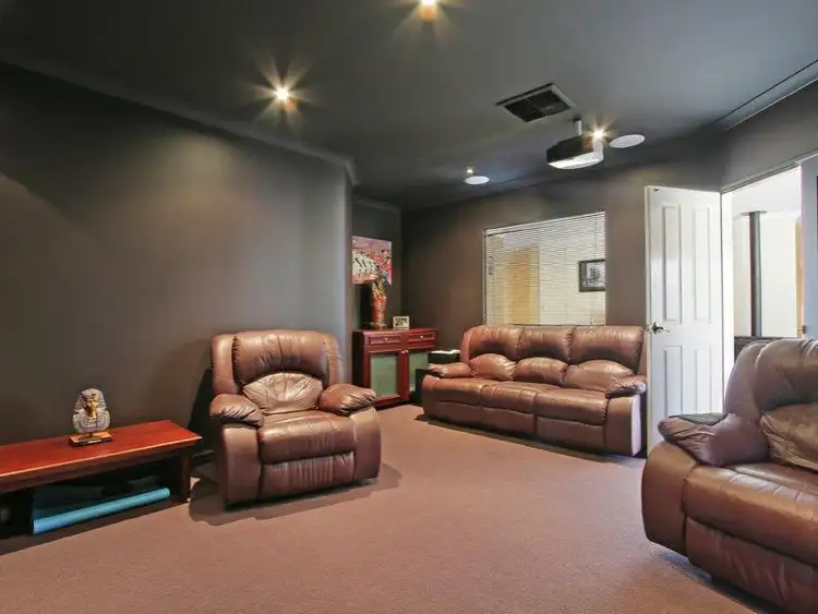 Seventh view of Homely house listing, 10 Prior Close, Canning Vale WA 6155