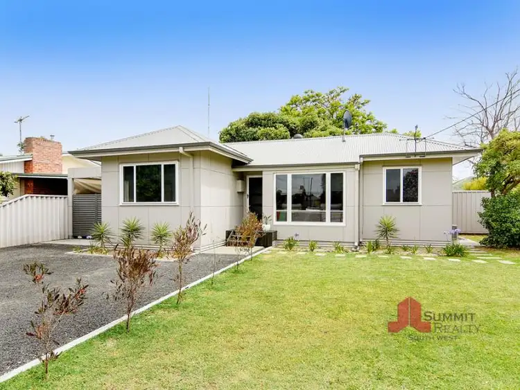 8 Dyinda Street, Carey Park WA 6230
