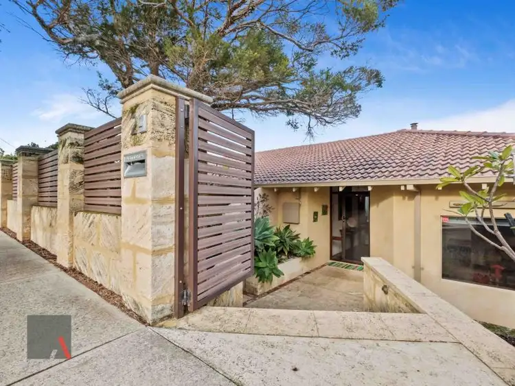 Seventh view of Homely house listing, 2 Freedman Road, Menora WA 6050