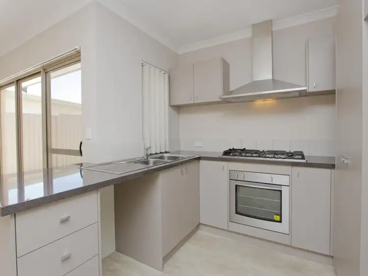 Fifth view of Homely house listing, 2/84 Station Street, East Cannington WA 6107