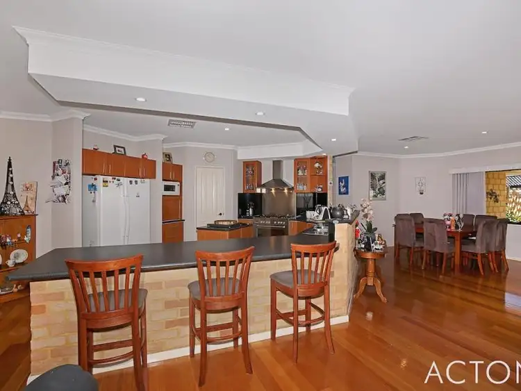 Sixth view of Homely house listing, 8 Fane Court, Singleton WA 6175
