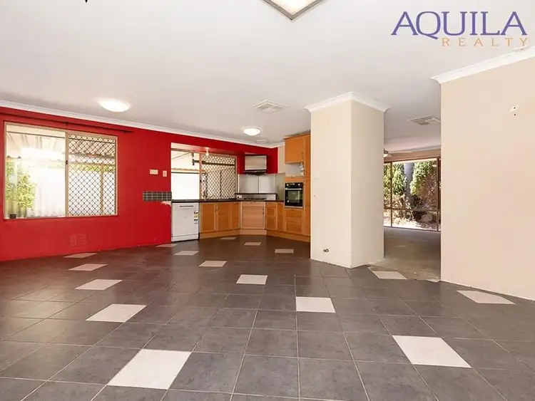 27 Pentecost Avenue, Beechboro WA 6063