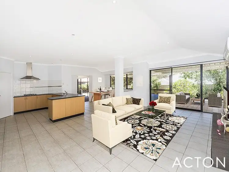 Fifth view of Homely house listing, 33 Paradise Circuit, Halls Head WA 6210