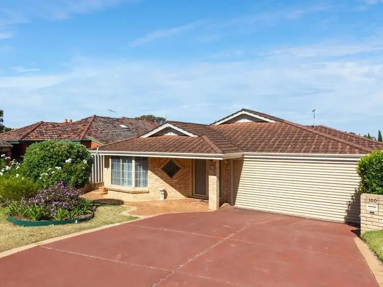 100 Moreing Road, Attadale WA 6156