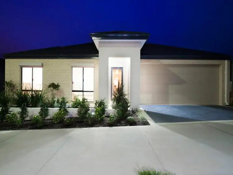 116 Honeywood Avenue, Wandi WA 6167