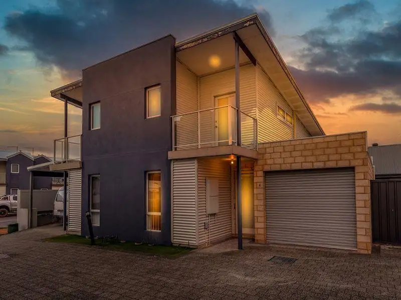 Main view of Homely townhouse listing, 4/82 Durango Turn, Aubin Grove WA 6164