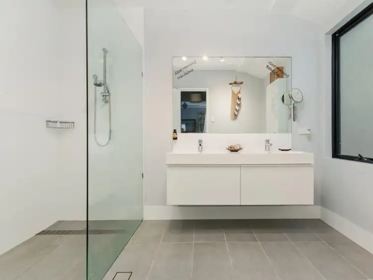 Seventh view of Homely house listing, 7 Herlihy Way, Warnbro WA 6169