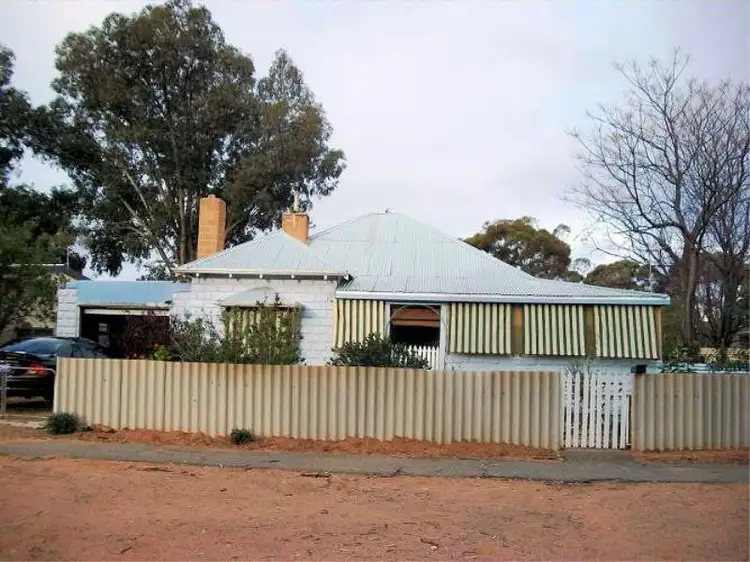44 Roberts Street, Norseman WA 6443