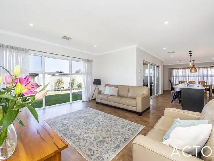 Fourth view of Homely house listing, 10 Vanda Pass, Halls Head WA 6210