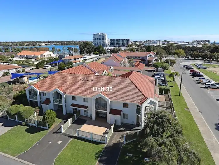30/1-3 Hackett Street, Mandurah WA 6210