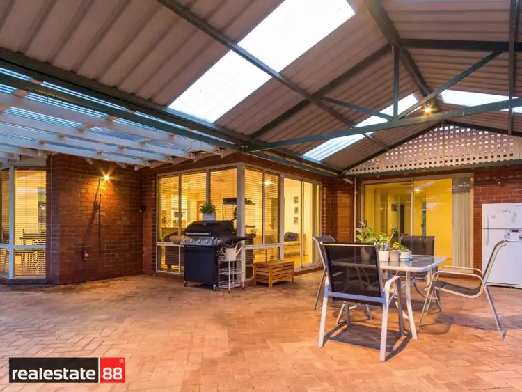 Fifth view of Homely house listing, 2 Kellett Close, Gwelup WA 6018