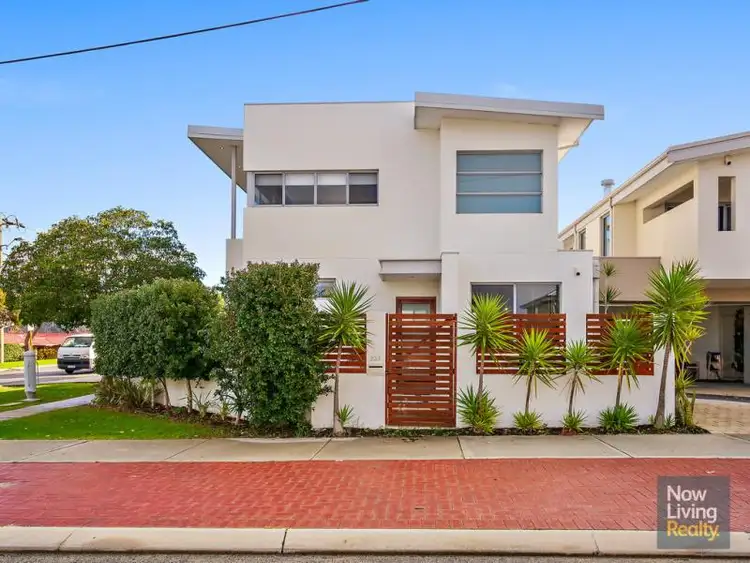 Second view of Homely house listing, 233 Huntriss Road, Doubleview WA 6018