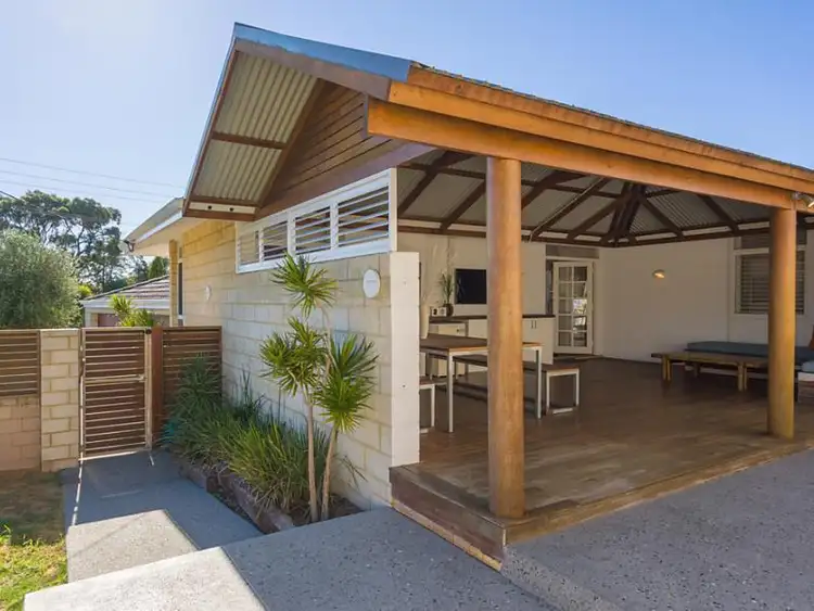 Fourth view of Homely house listing, 1 Glory Court, Karrinyup WA 6018