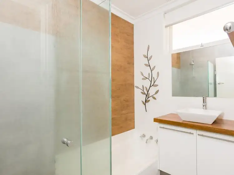 Seventh view of Homely house listing, 1 Glory Court, Karrinyup WA 6018