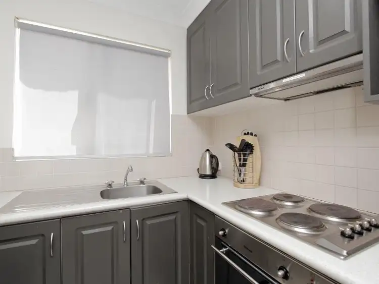 Fourth view of Homely house listing, 5/1 Lakes Crescent, South Yunderup WA 6208