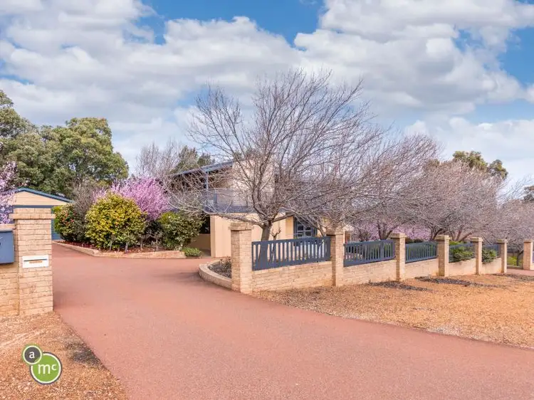 35 Winsor Road, Kalamunda WA 6076