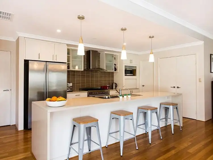 Fifth view of Homely house listing, 2 Longview Way, The Vines WA 6069