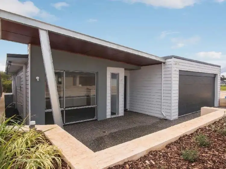 4 Goodenia Street, Margaret River WA 6285