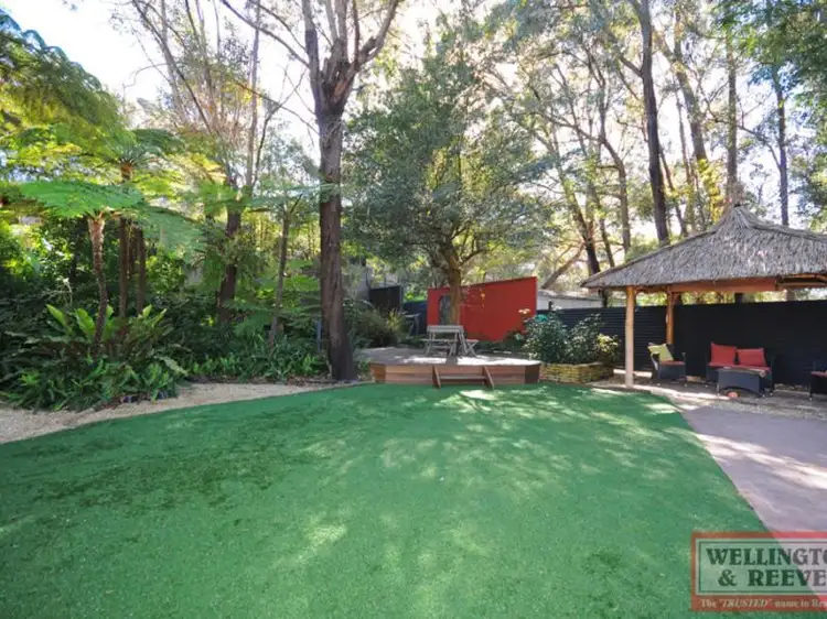 68 Gordon Street, Little Grove WA 6330