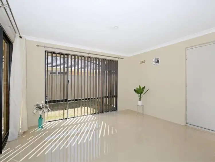 Fifth view of Homely house listing, 19 Dowerin Circuit, Lakelands WA 6180