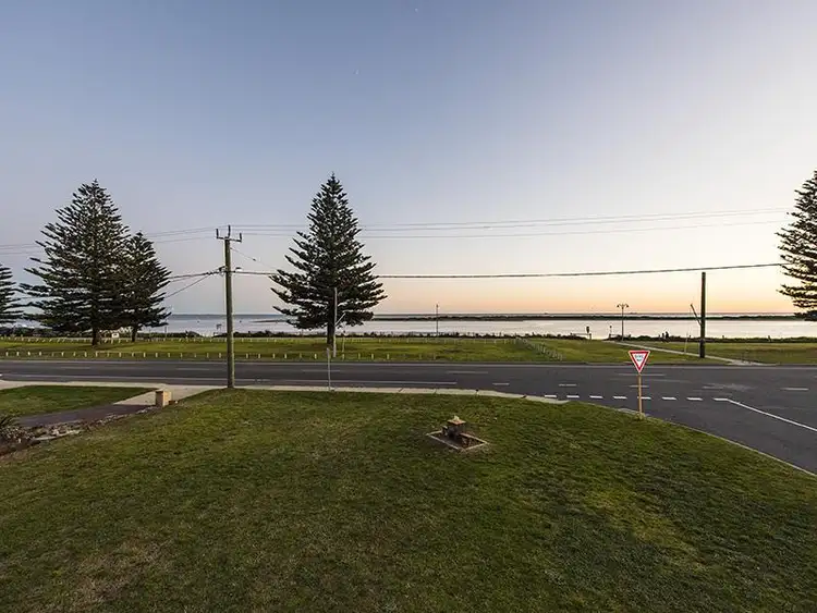 Second view of Homely house listing, 294 Safety Bay Road, Safety Bay WA 6169