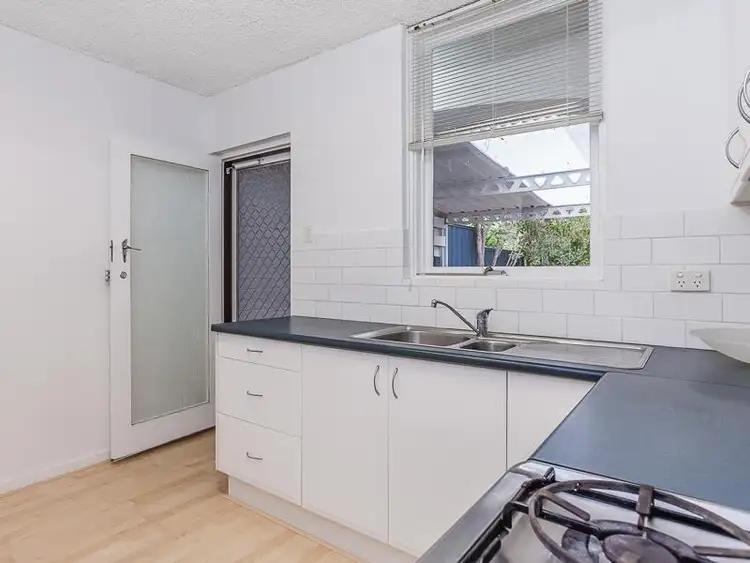 Sixth view of Homely townhouse listing, 5A Myrtle Avenue, Sorrento WA 6020