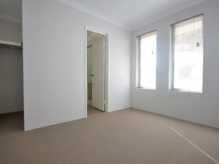 Fifth view of Homely house listing, 1/18 Preston Way, Balga WA 6061