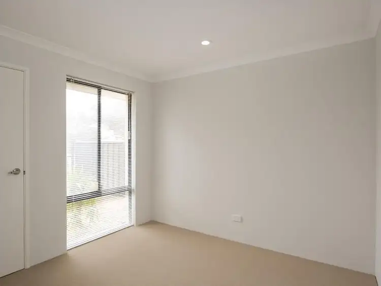 Sixth view of Homely house listing, 167 Lake Valley Drive, Lakelands WA 6180