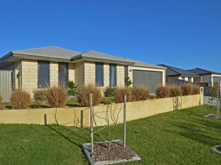 Second view of Homely house listing, 33 Grenfell Drive, Bayonet Head WA 6330
