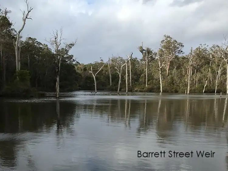 21 Barrett Street, Margaret River WA 6285