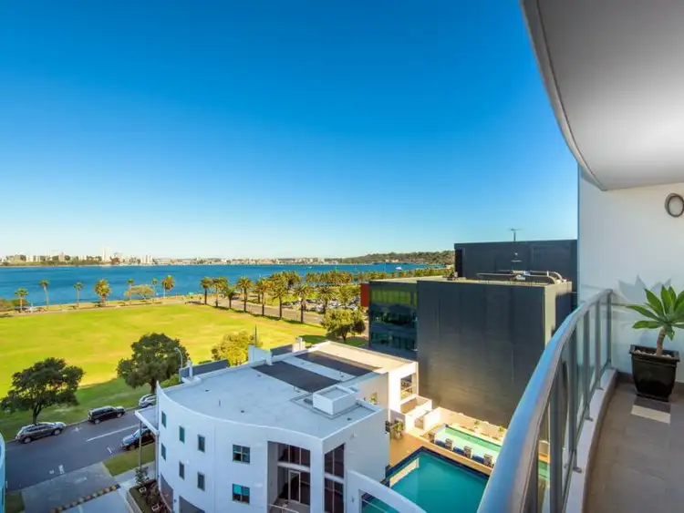35/132 Terrace Road, Perth WA 6000