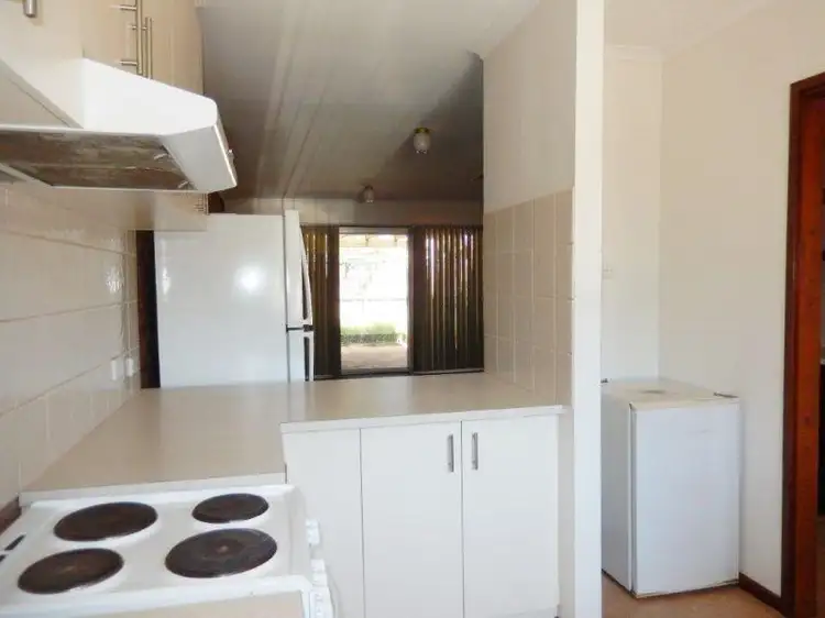 Fifth view of Homely unit listing, 2/8 Leeds Close, Millars Well WA 6714