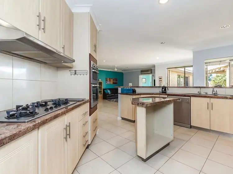Fifth view of Homely house listing, 2 Dux Court, Duncraig WA 6023