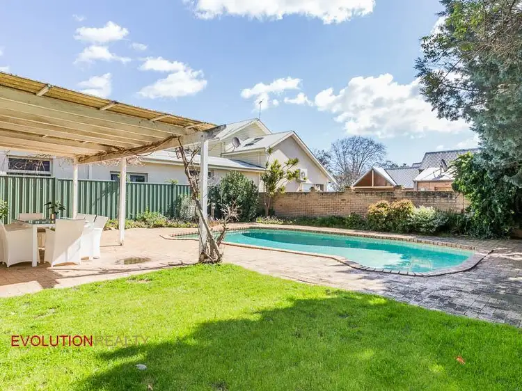 5 Helen Street, Applecross WA 6153