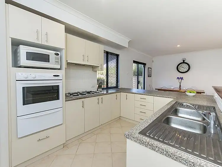 Seventh view of Homely house listing, 2/23 Anglesea Street, East Victoria Park WA 6101