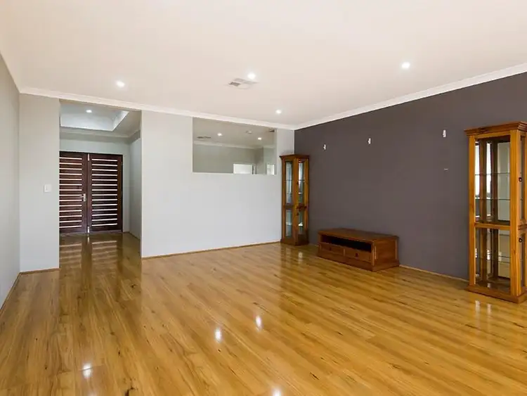 Seventh view of Homely house listing, 8 Othello Brace, The Vines WA 6069