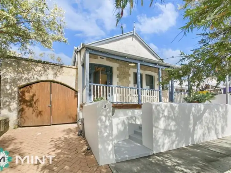 3 King William Street, South Fremantle WA 6162