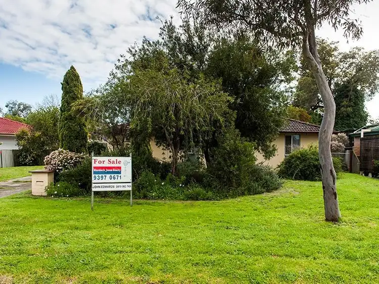 42 Virginia Avenue, Maddington WA 6109