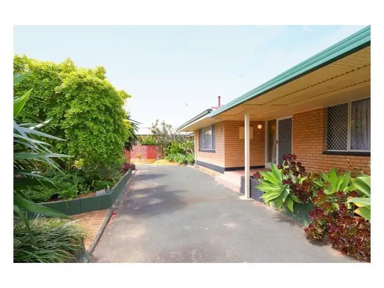 Sixth view of Homely house listing, 2 Hughenden Drive, Thornlie WA 6108