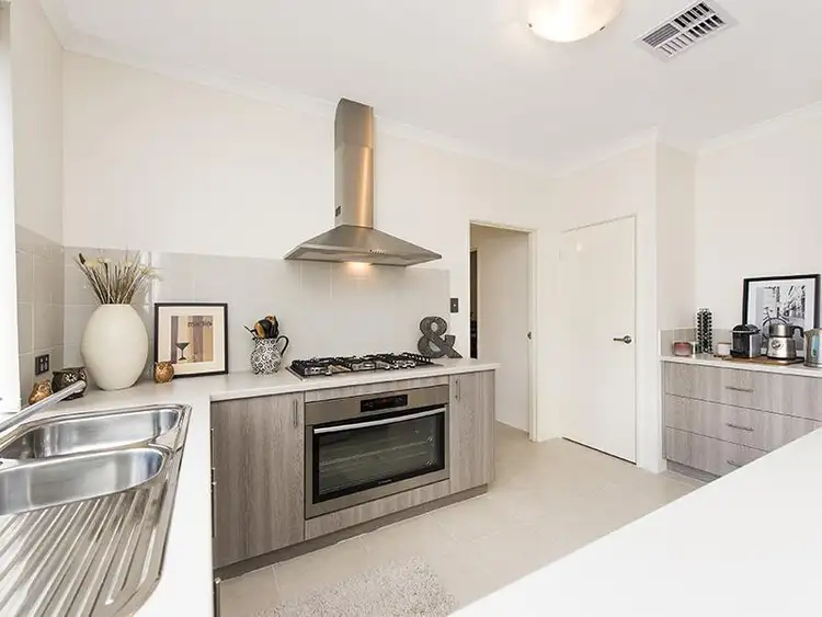 24 Yardley Road, Baldivis WA 6171