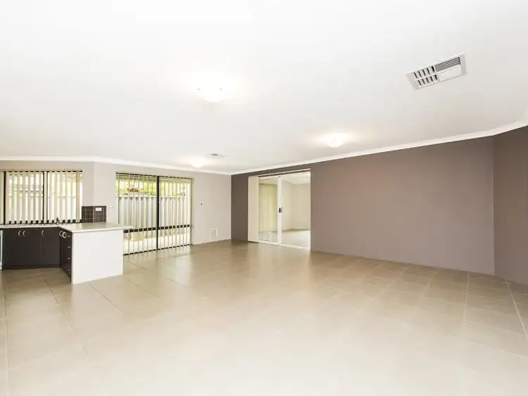 24 Brindabella Ave, Rockingham WA 6168