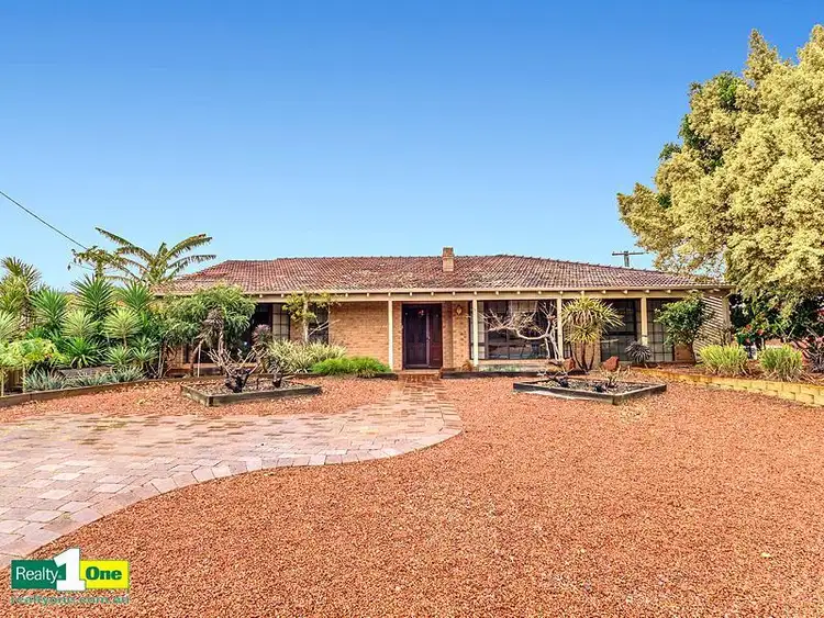 Second view of Homely house listing, 4 Waltham Court, Bateman WA 6150