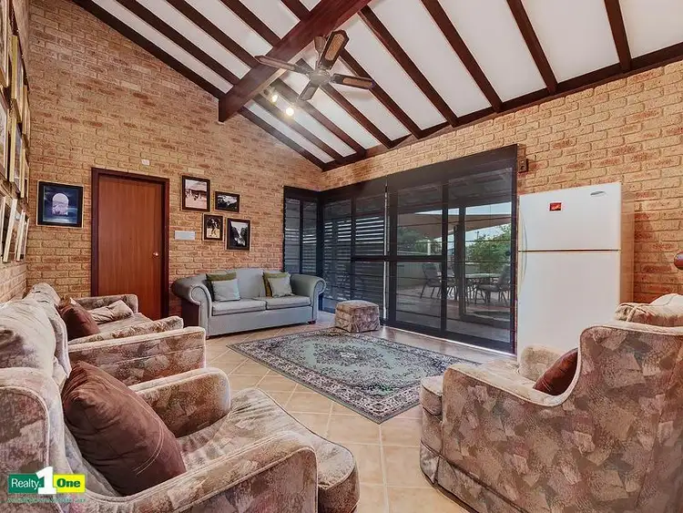 Sixth view of Homely house listing, 4 Waltham Court, Bateman WA 6150