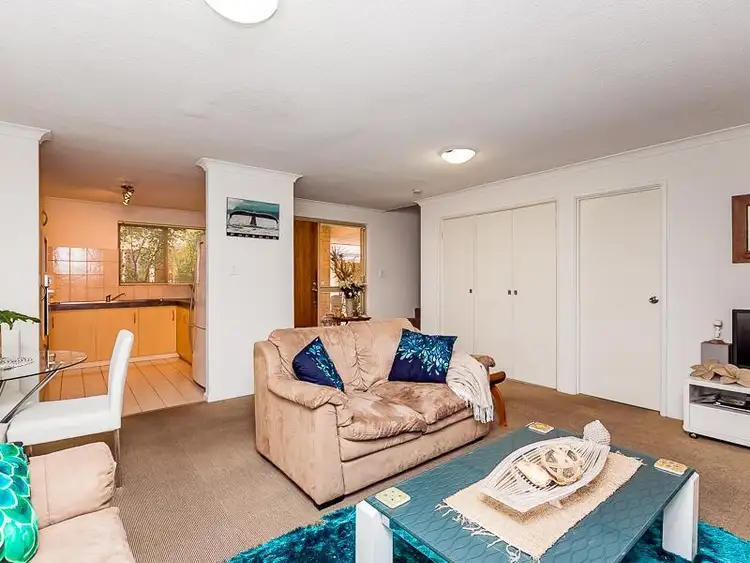 Fourth view of Homely villa listing, 4/118 Ventnor Street, Scarborough WA 6019